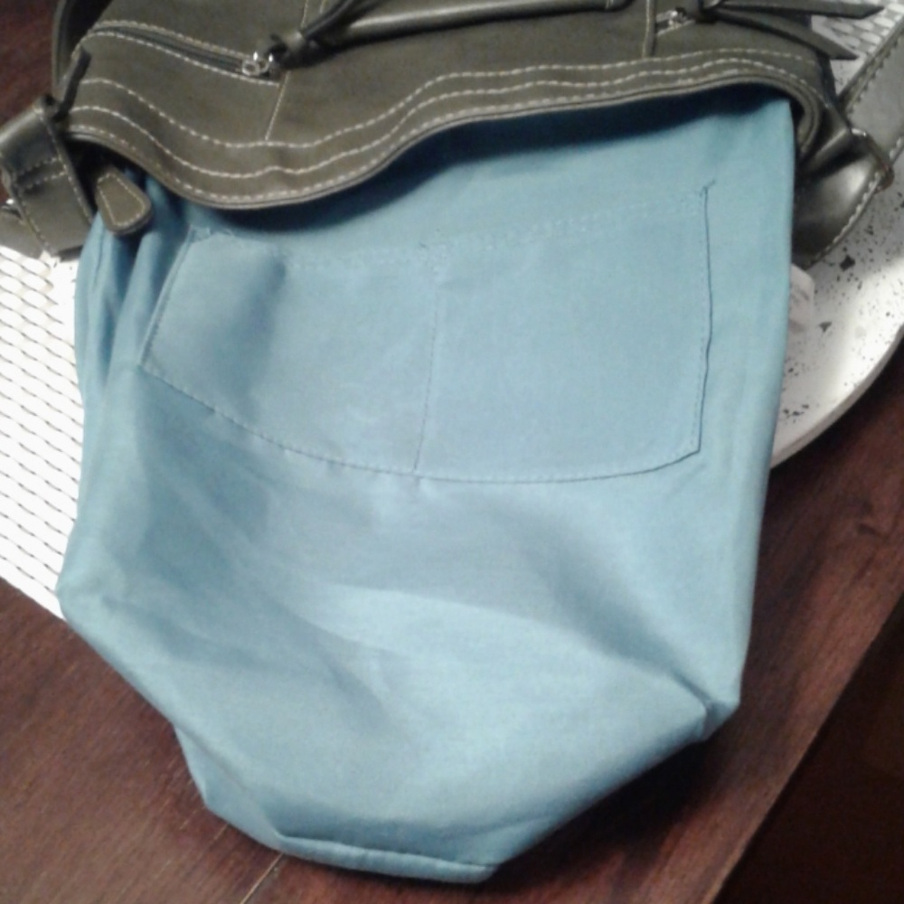 Shoulder Bag - Picture 6 of 6